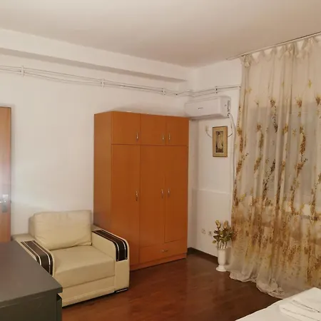Old Center Βουκουρέστι