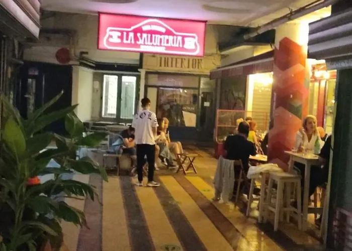 Апартаменти Old Center Бухарест