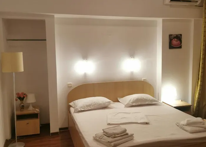 Old Center * Бухарест