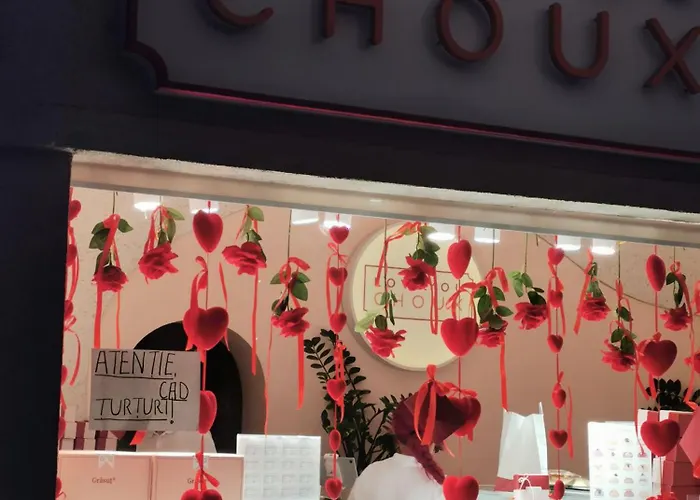 Old Center * Бухарест